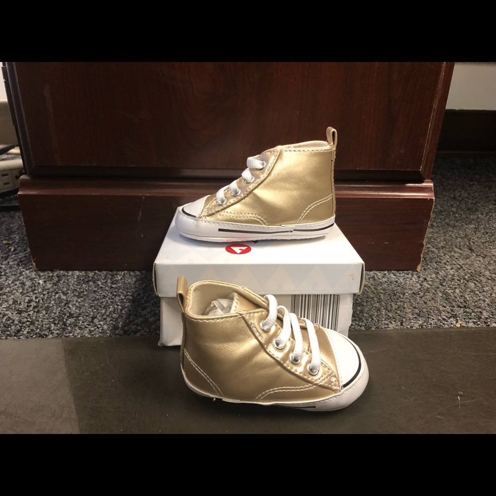 NWT Darling infant girls gold high tops